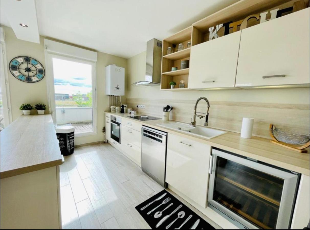 Joli Appartement Proche Disney Chanteloup en Brie Bagian luar foto